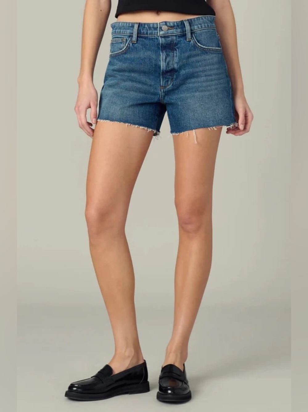 The Jessie Relaxed Short- Bad Apple